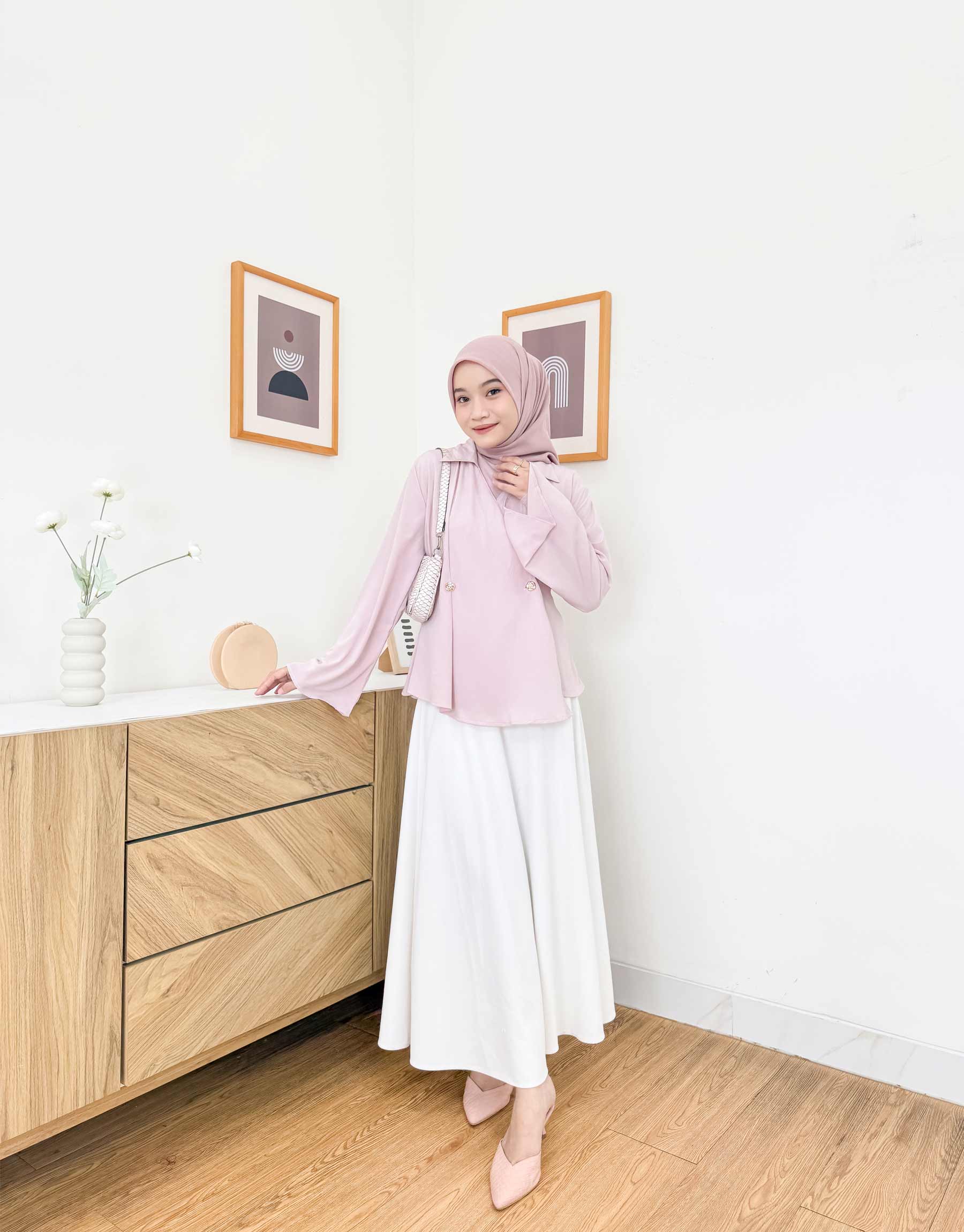 Sakura-Blouse-Berry-1