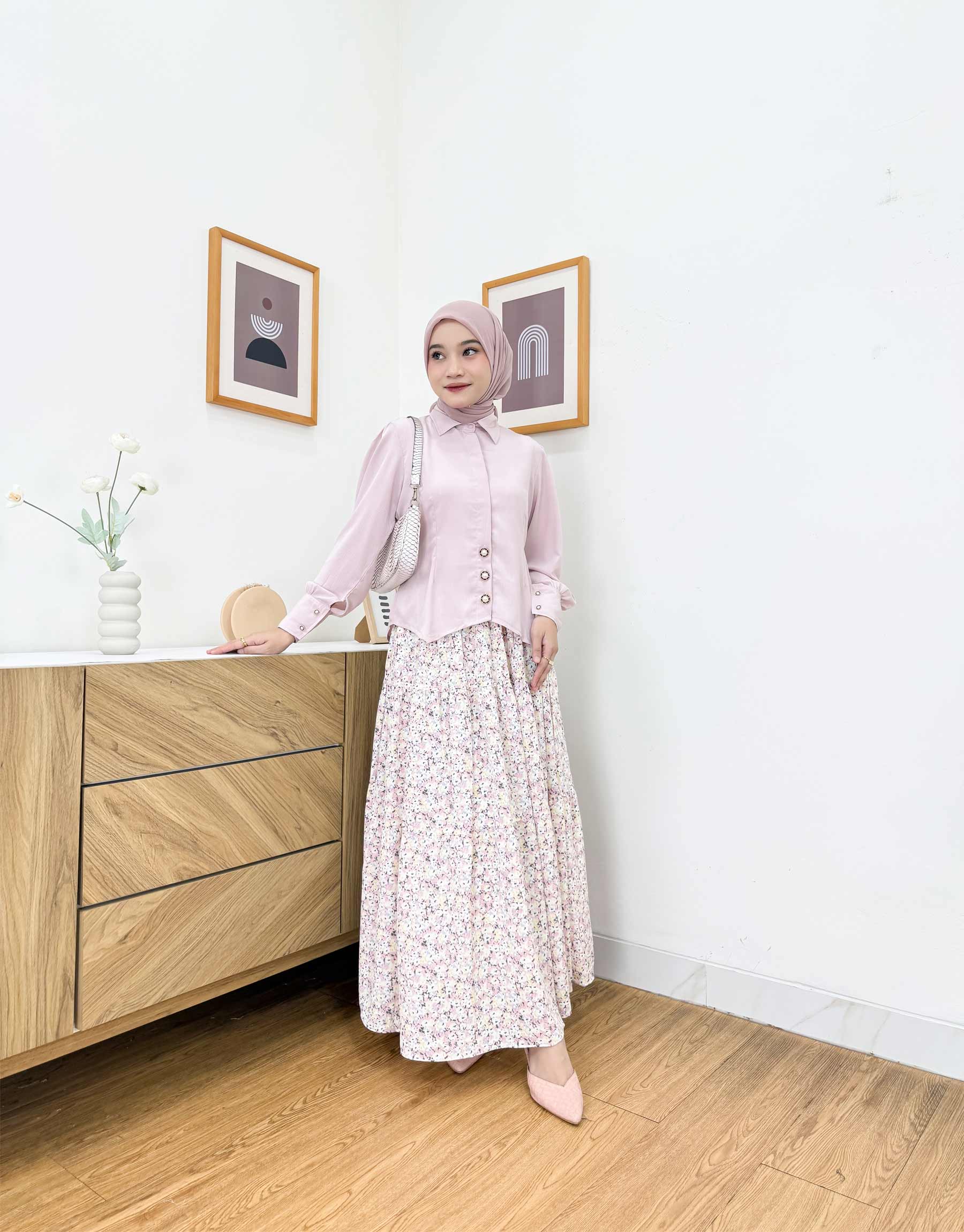 Viona-Blouse-Blush-1
