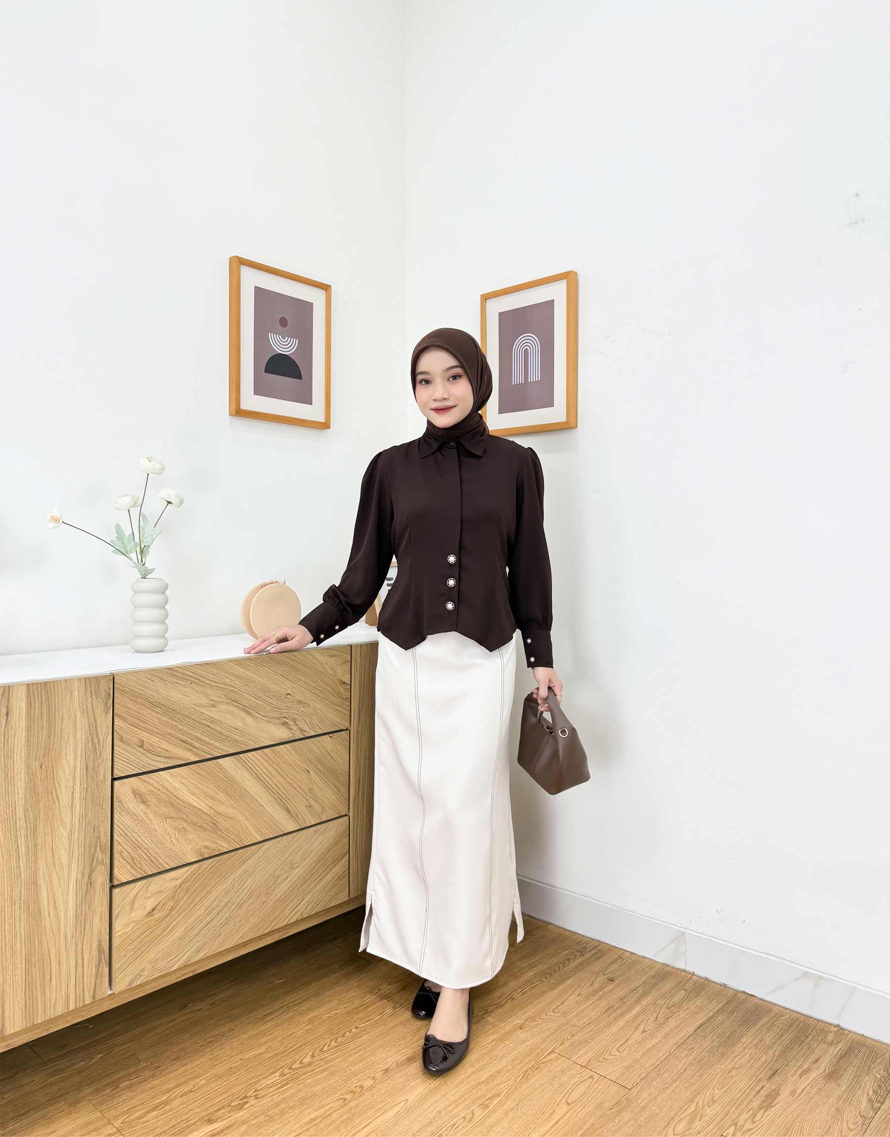 Viona-Blouse-Espresso-1